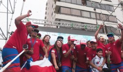 Photo Gallery: Closing Ceremony Image Thumb 