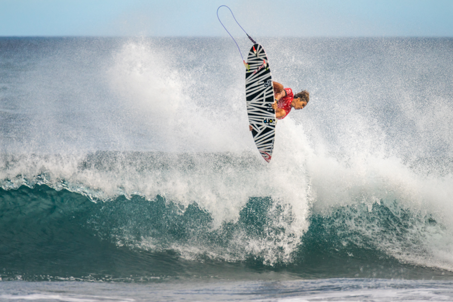Brazil’s Samuel Pupo launches an air in Round 4, but came up short due to an interference call. Photo: ISA / Sean Evans