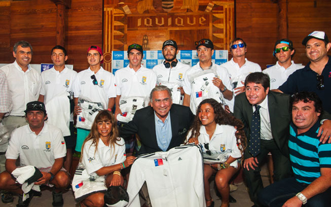The National Chilean Bodyboard Team was presented the official team uniform by the local Chilean dignitaries. Photo: ISA/Rommel Gonzales