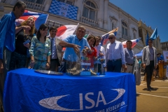 Iquique Mayor Jorge Soria and all the Teams. PHOTO: ISA / Sean Evans