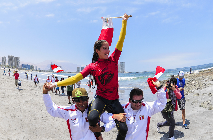 Peru’s Carolina Botteri, the 2014 Girls U-18 Gold Medalist, will return to attempt a return to the top of the podium in the Women’s Open Division in 2015. Photo: ISA/Rommel Gonzales