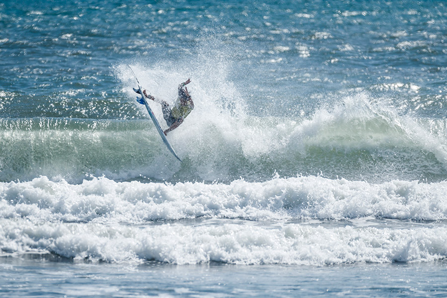 USA Jumps into Lead After Critical Day of Competition at 2017 VISSLA