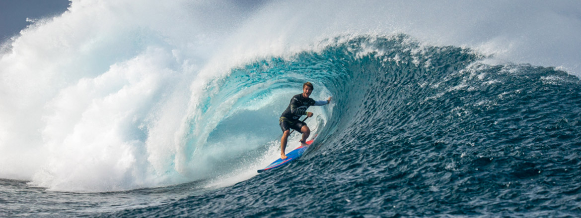 Australia’s Shakira Westdorp And Hawaii’s Zane Schweitzer Victorious in Epic Cloudbreak Conditions at  2016 Fiji ISA World SUP and Paddleboard Championship