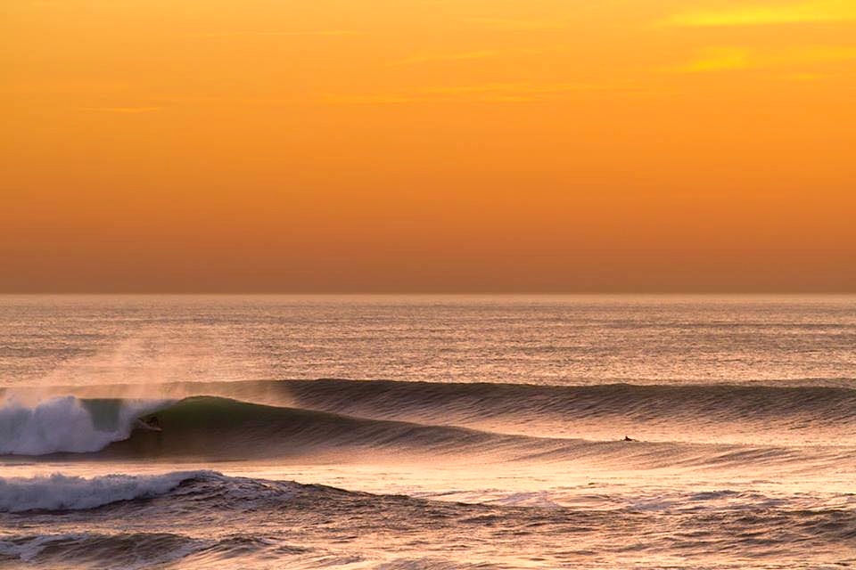 Las ola poderosa y de clase mundial de Popoyo, Nicaragua recibira a los mejores surfistas del mundo para el ISA World Surfing Games 2015. Foto: NicaSurfing.com